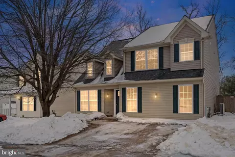 304 Canoe Ln, Edgewood, MD 21040