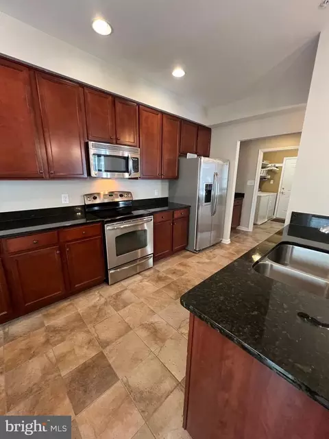 Kitchen - 407 Shellbark Ct, Forest Hill, MD 21050 photo 6 of 7