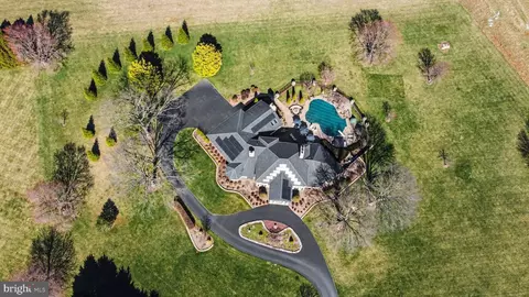 View/Area - 2309 Kings Arms Dr, Fallston, MD 21047 photo 2 of 5