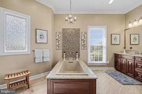 Bath - 2309 Kings Arms Dr, Fallston, MD 21047 photo 5 of 11