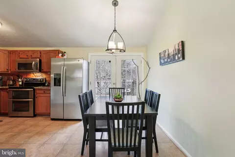 Dining - 925 Hamburg Dr, Abingdon, MD 21009 photo 2 of 2