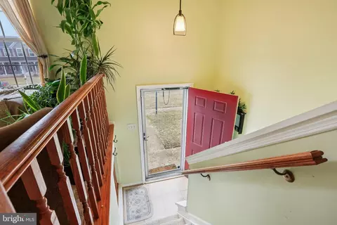 Entry Way - 925 Hamburg Dr, Abingdon, MD 21009 photo 1 of 3
