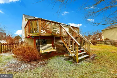 Exterior - 925 Hamburg Dr, Abingdon, MD 21009 photo 5 of 8