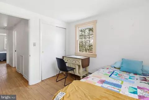 Bedroom - 2124 Oaklyn Dr, Fallston, MD 21047 photo 6 of 8