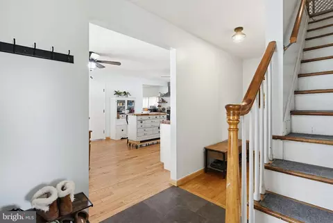 Entry Way - 2124 Oaklyn Dr, Fallston, MD 21047 photo 1 of 3