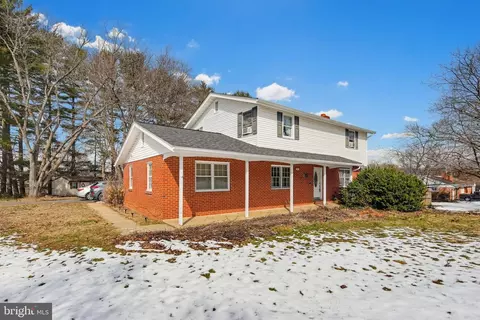 Exterior - 2124 Oaklyn Dr, Fallston, MD 21047 photo 1 of 4