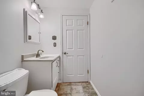 722 Shore Dr, Joppa, MD 21085 photo 26