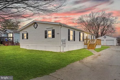 4035 Sharilyn Dr, Abingdon, MD 21009