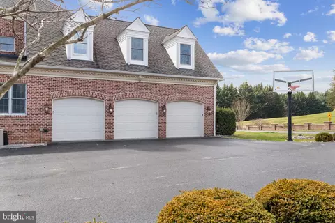 Exterior - 1410 A Falls Crest Dr, Fallston, MD 21047 photo 2 of 5