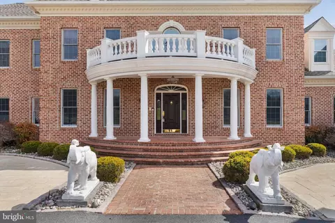 Exterior - 1410 A Falls Crest Dr, Fallston, MD 21047 photo 4 of 5