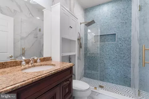 Bath - 1410 A Falls Crest Dr, Fallston, MD 21047 photo 6 of 8