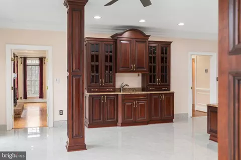 Entry Way - 1410 A Falls Crest Dr, Fallston, MD 21047 photo 2 of 7