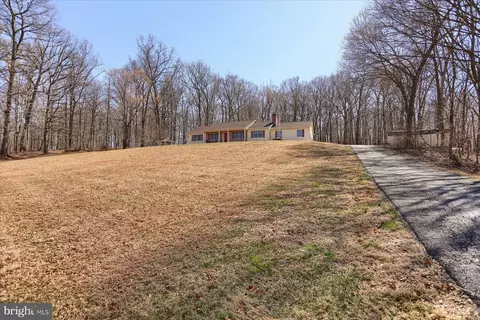 Exterior - 3006 Charles St, Fallston, MD 21047 photo 6 of 11