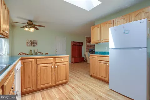 Kitchen - 3006 Charles St, Fallston, MD 21047 photo 3 of 4