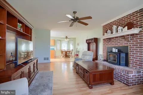 Living - 3006 Charles St, Fallston, MD 21047 photo 3 of 3