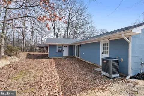 Exterior - 311 Summerfield Ct, Joppa, MD 21085 photo 7 of 9