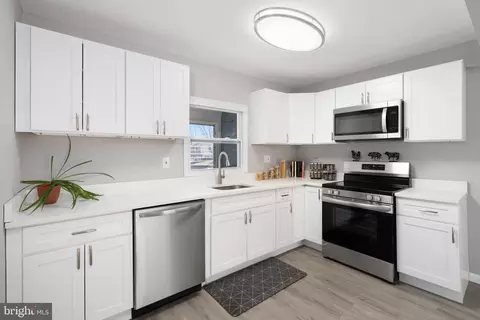 Kitchen - 311 Summerfield Ct, Joppa, MD 21085 photo 2 of 2