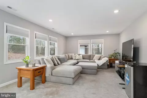 Living - 311 Summerfield Ct, Joppa, MD 21085 photo 1 of 1