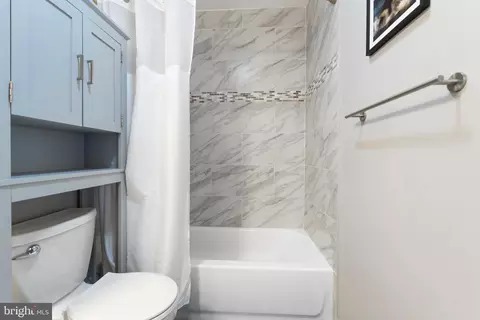Bath - 311 Summerfield Ct, Joppa, MD 21085 photo 3 of 3