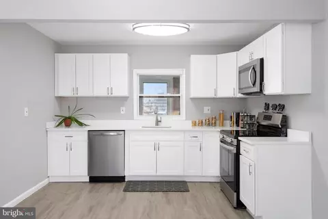 Kitchen - 311 Summerfield Ct, Joppa, MD 21085 photo 1 of 2