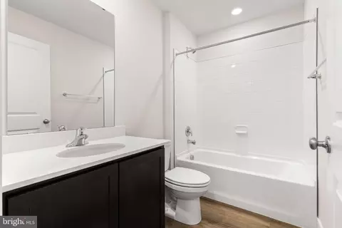 Entry Way - 358 Hackley Dr, Joppa, MD 21085 photo 11 of 14