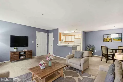 1201 Friars Wood Ct #202, Belcamp, MD 21017