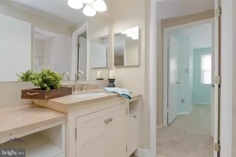 Bath - 688 Shore, Joppa, MD 21085 photo 2 of 3