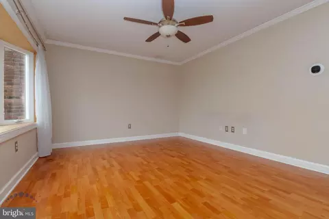Living - 688 Shore, Joppa, MD 21085 photo 5 of 9