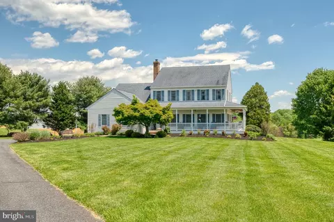 Exterior - 2555 Baldwin Mill Rd, Baldwin, MD 21013 photo 6 of 26