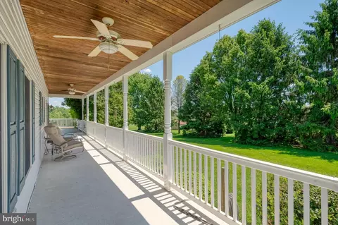 Exterior - 2555 Baldwin Mill Rd, Baldwin, MD 21013 photo 13 of 26