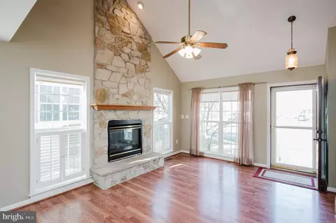 Living - 1114 E Viking Ct, Abingdon, MD 21009 photo 3 of 11