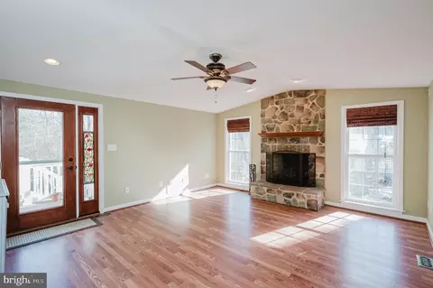 Living - 1114 E Viking Ct, Abingdon, MD 21009 photo 5 of 11