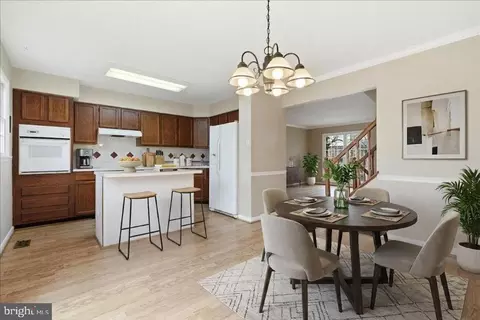 303 Talbot Ct, Abingdon, MD 21009 photo 2