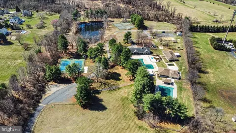 View/Area - 2401 Cabernet Ct, Fallston, MD 21047 photo 8 of 11