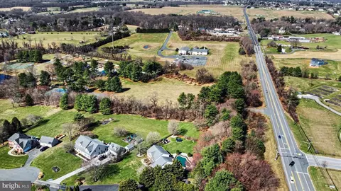 View/Area - 2401 Cabernet Ct, Fallston, MD 21047 photo 7 of 11