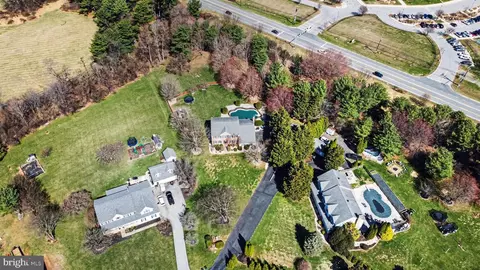 View/Area - 2401 Cabernet Ct, Fallston, MD 21047 photo 5 of 11