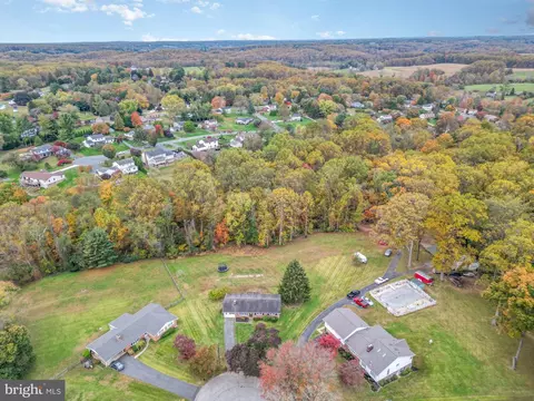 View/Area - 2510 Roy Ter, Fallston, MD 21047 photo 4 of 5