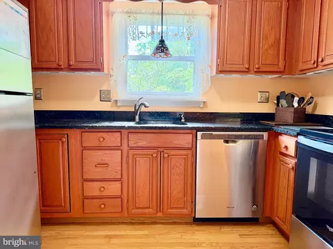 Kitchen - 2712 Parallel Path, Abingdon, MD 21009 photo 2 of 3