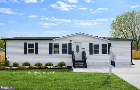 606 Red Oak Dr, Edgewood, MD 21040
