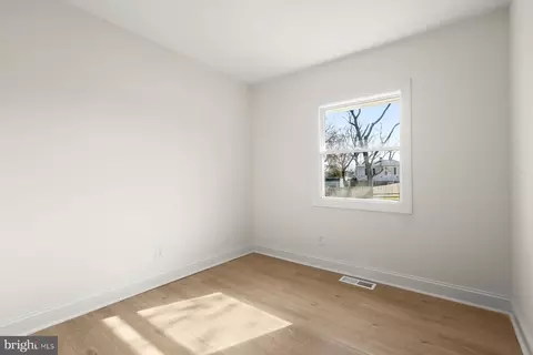 Bedroom - 2000 Hanson Rd, Edgewood, MD 21040 photo 3 of 3