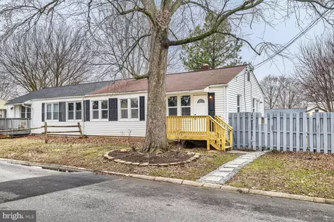17 Aberdeen Ave, Aberdeen, MD 21001