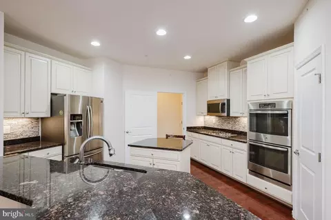 Kitchen - 309 Lennox Dr, Fallston, MD 21047 photo 3 of 10