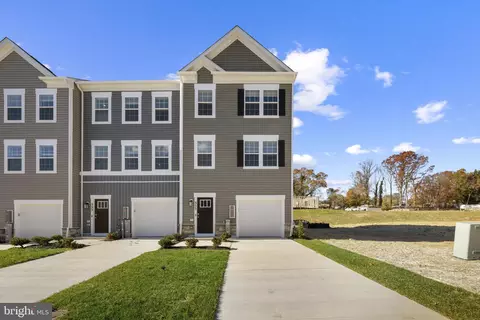 Exterior - 405 Halyard Ct, Joppa, MD 21085 photo 1 of 6