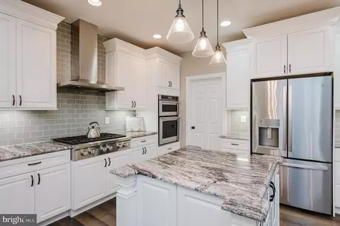 Kitchen - 112 Bower Ln, Forest Hill, MD 21050 photo 6 of 10