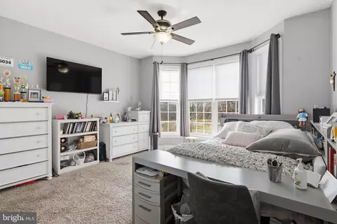 Bedroom - 2022 Baldwin Mill Rd, Fallston, MD 21047 photo 3 of 6