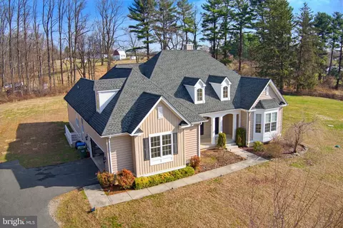 Exterior - 2022 Baldwin Mill Rd, Fallston, MD 21047 photo 4 of 4
