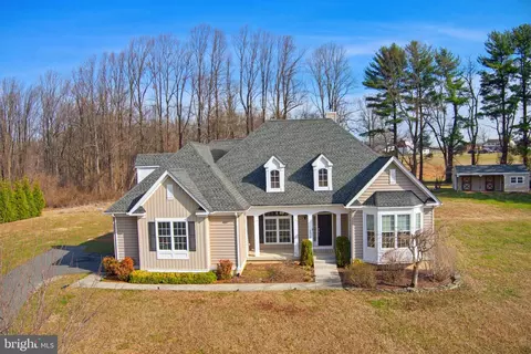 Exterior - 2022 Baldwin Mill Rd, Fallston, MD 21047 photo 3 of 4