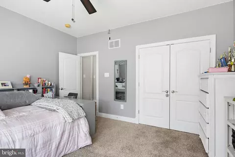 Bedroom - 2022 Baldwin Mill Rd, Fallston, MD 21047 photo 4 of 6