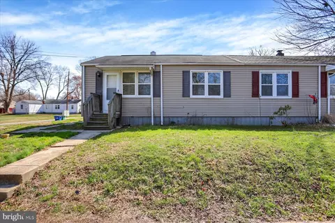 70 Swan St, Aberdeen, MD 21001