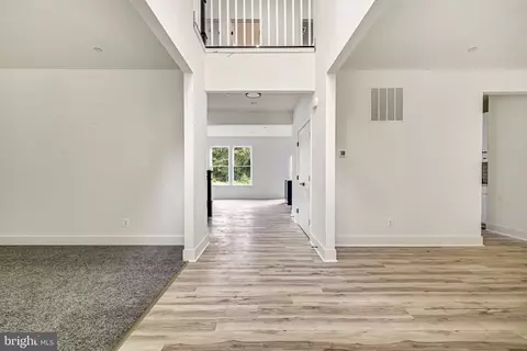 Entry Way - 1909 Mitchell Dr, Aberdeen, MD 21001 photo 5 of 9